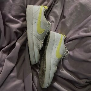 work but not horrible laces a little stained